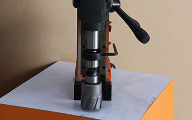 磁力鉆之麻花鉆和擴(kuò)孔鉆應(yīng)該如何選購(gòu)，有哪些區(qū)別